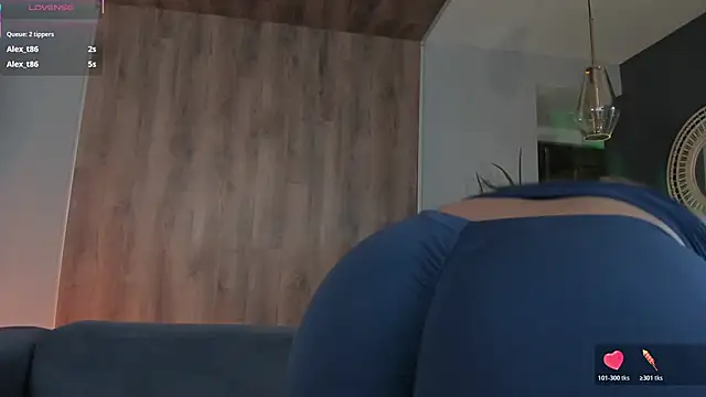 Snapshot of AngelicaVega chatting on March 27, 2026, 7:37 pm AngelicaVega online show from March 27, 2026, 7:37 pm
