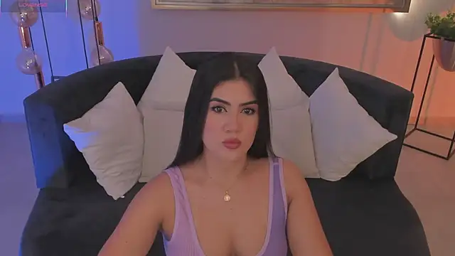 Snapshot of AngelicaVega chatting on October 7, 2025, 7:37 pm AngelicaVega online show from October 7, 2025, 7:37 pm
