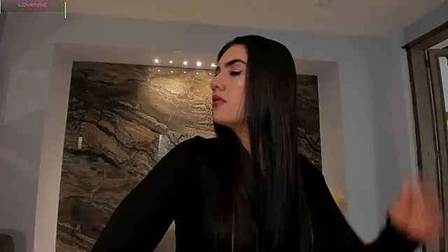 AngelicaVega online show from November 6, 2025, 7:07 pm