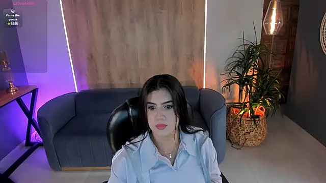 Snapshot of AngelicaVega chatting on May 17, 2026, 5:13 pm AngelicaVega online show from May 17, 2026, 5:13 pm