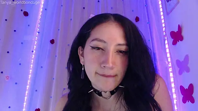 Snapshot of Tanya_WorldBondage chatting on March 9, 2026, 12:03 am Tanya WorldBondage online show from March 9, 2026, 12:03 am