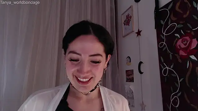 Snapshot of Tanya_WorldBondage chatting on September 10, 2025, 9:47 pm Tanya WorldBondage online show from September 10, 2025, 9:47 pm