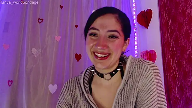 Snapshot of Tanya_WorldBondage chatting on February 17, 2026, 12:19 am Tanya WorldBondage online show from February 17, 2026, 12:19 am