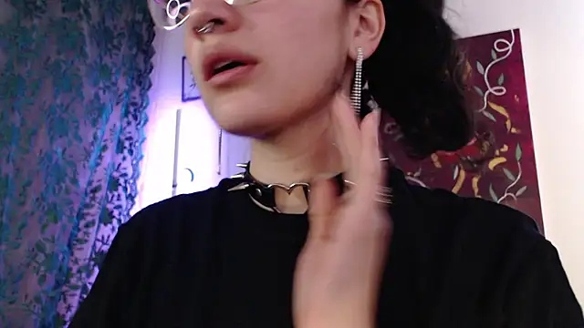 Snapshot of Tanya_WorldBondage chatting on March 21, 2025, 3:02 pm Tanya WorldBondage online show from March 21, 2025, 3:02 pm