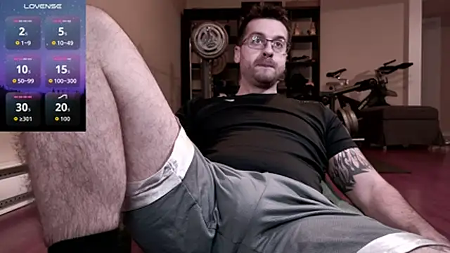 Snapshot of JayXCee_Official chatting on November 25, 2025, 12:33 am JayXCee Official online show from November 25, 2025, 12:33 am