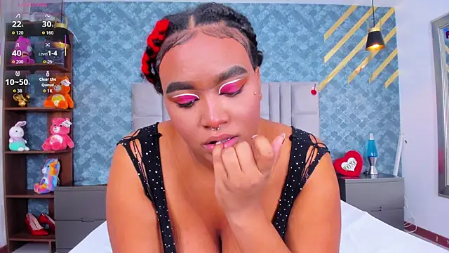 NiiaMoore online show from February 27, 2026, 7:35 pm