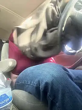 Snapshot of bsdaddy95 chatting on February 22, 2025, 4:09 pm bsdaddy95 online show from February 22, 2025, 4:09 pm