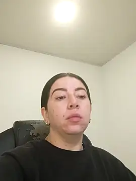 Im coco online show from November 12, 2025, 12:53 pm