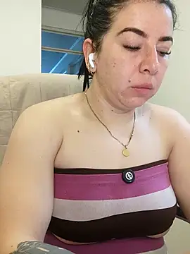 Snapshot of Im_coco chatting on June 30, 2026, 1:00 pm Im coco online show from June 30, 2026, 1:00 pm