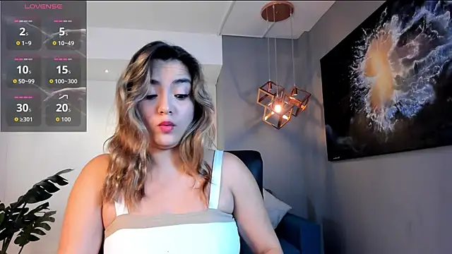 Snapshot of IsabellaaJoness chatting on May 6, 2026, 11:36 am IsabellaaJoness online show from May 6, 2026, 11:36 am
