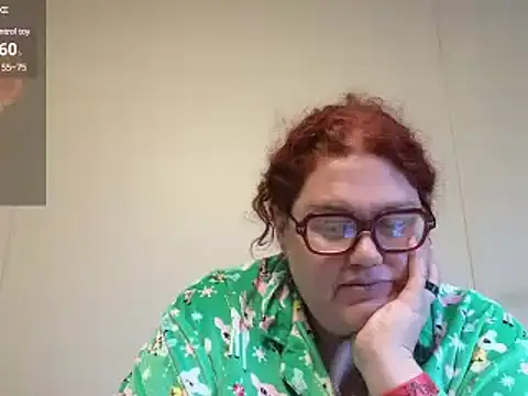 Snapshot of EmberCum chatting on February 3, 2025, 2:34 pm EmberCum online show from February 3, 2025, 2:34 pm