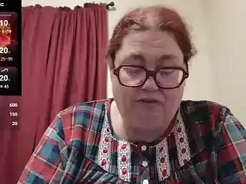 Snapshot of EmberCum chatting on February 16, 2025, 10:21 am EmberCum online show from February 16, 2025, 10:21 am