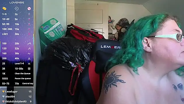 EmberCum online show from October 23, 2025, 3:32 pm