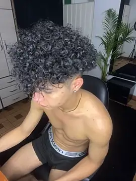 DavidfullOFlove online show from November 10, 2025, 10:59 pm