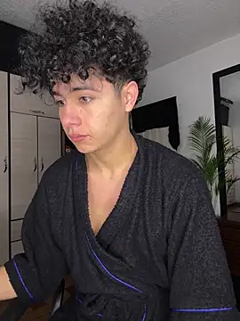 DavidfullOFlove online show from December 20, 2025, 12:13 am