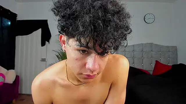 DavidfullOFlove online show from November 9, 2025, 10:03 pm