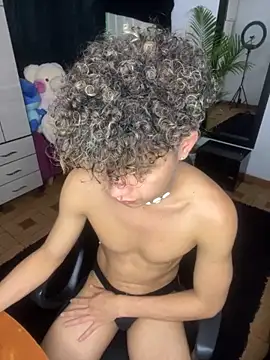 DavidfullOFlove online show from October 25, 2025, 1:38 am