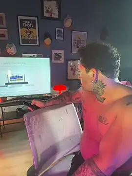 DEAS  online show from April 22, 2026, 1:23 am