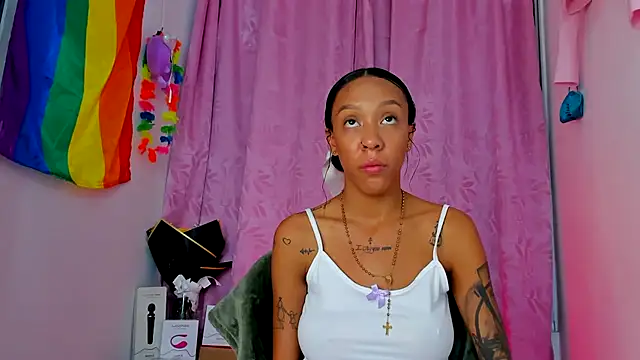 Laizasamantha2 online show from March 22, 2025, 6:22 am