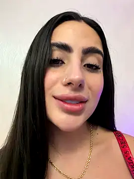 ValeryR  online show from January 5, 2026, 9:40 pm