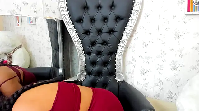 Snapshot of ariel_milk chatting on January 17, 2026, 2:20 pm ariel milk online show from January 17, 2026, 2:20 pm