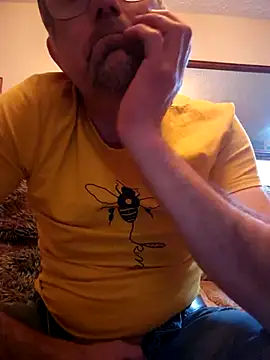 bibananaman online show from December 18, 2025, 3:33 am