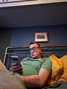 bibananaman online show from March 15, 2026, 11:45 pm