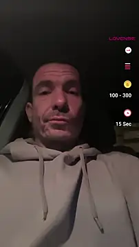 Snapshot of Lord_Two chatting on November 23, 2025, 12:09 am Lord Two online show from November 23, 2025, 12:09 am