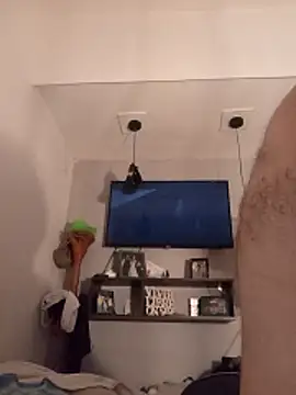 jmliimonsito online show from February 3, 2026, 6:00 am