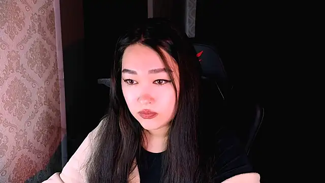 Snapshot of Erica_Wayne chatting on October 30, 2025, 9:40 am Erica Wayne online show from October 30, 2025, 9:40 am