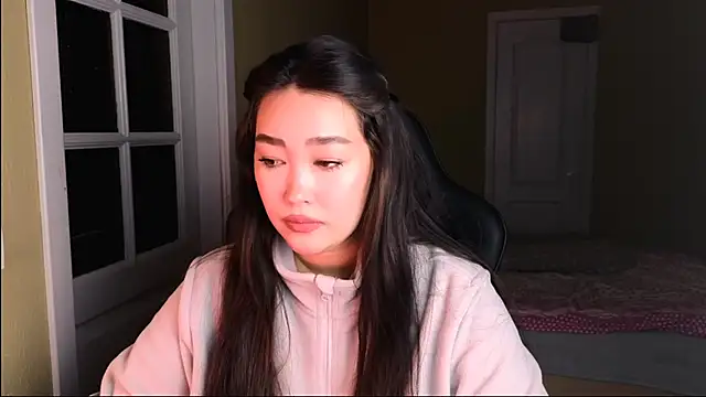 Snapshot of Erica_Wayne chatting on January 21, 2025, 10:19 am Erica Wayne online show from January 21, 2025, 10:19 am