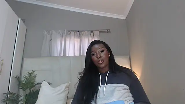 naughtyblackdolie online show from July 1, 2026, 9:31 am