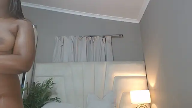 naughtyblackdolie online show from September 16, 2025, 8:32 pm