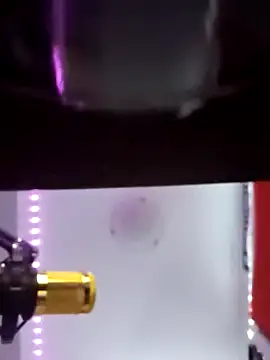 Snapshot of GeneralXMillyX chatting on March 4, 2025, 2:27 am GeneralXMillyX online show from March 4, 2025, 2:27 am