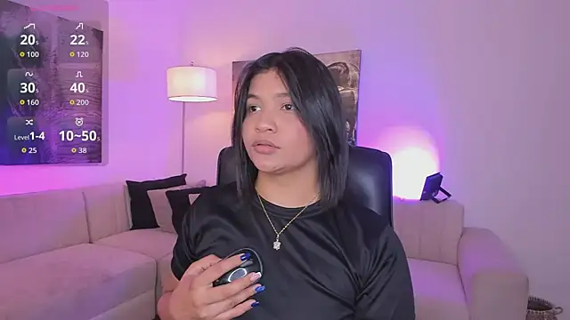 alaia7h online show from October 15, 2025, 7:33 pm