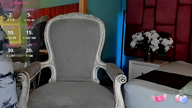 Snapshot of NinaInk chatting on March 21, 2025, 1:34 pm NinaInk online show from March 21, 2025, 1:34 pm