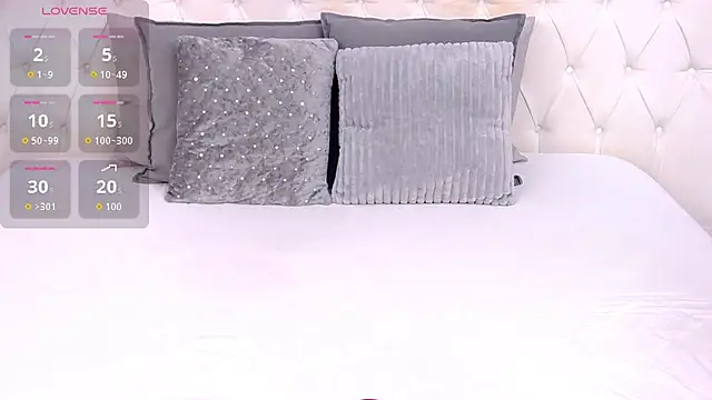 KiaraDevlynn online show from March 20, 2026, 1:12 pm