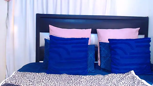 Snapshot of DARKBUSTY030 chatting on November 18, 2025, 11:57 am DARKBUSTY030 online show from November 18, 2025, 11:57 am