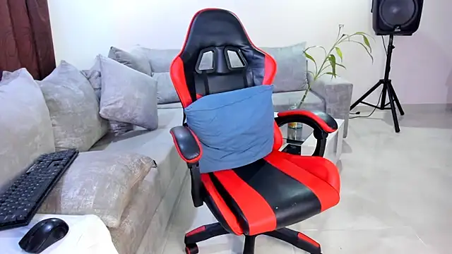 ashleyxlove1 online show from March 27, 2026, 11:22 am