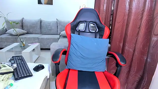 Snapshot of ashleyxlove1 chatting on February 26, 2026, 10:43 pm ashleyxlove1 online show from February 26, 2026, 10:43 pm