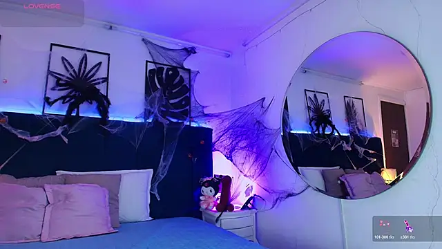 Tifanny grey online show from November 1, 2025, 7:41 pm