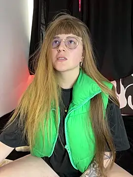 tekila   online show from October 15, 2025, 9:12 pm