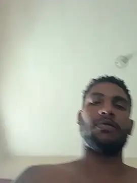 Snapshot of Indiazinhax chatting on January 9, 2026, 4:25 pm Indiazinhax online show from January 9, 2026, 4:25 pm