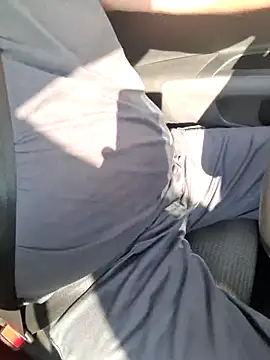 your man85 online show from December 15, 2025, 7:14 am