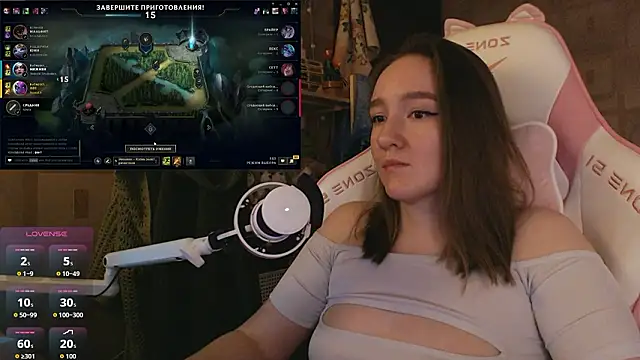 Snapshot of MoonlishSiren chatting on March 24, 2026, 9:15 pm MoonlishSiren online show from March 24, 2026, 9:15 pm