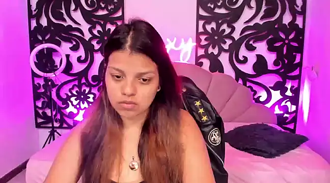 your little naughty1 online show from January 10, 2025, 3:07 am