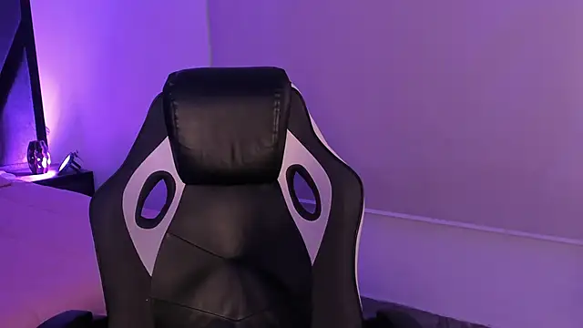 Snapshot of MelodyBliss chatting on March 30, 2026, 10:22 pm MelodyBliss online show from March 30, 2026, 10:22 pm