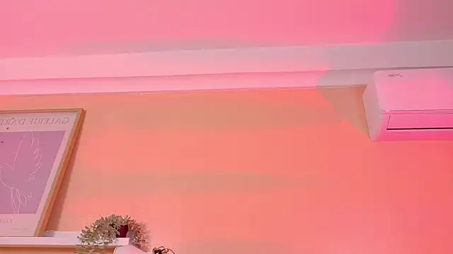 KendalMilleer online show from March 10, 2026, 9:13 am