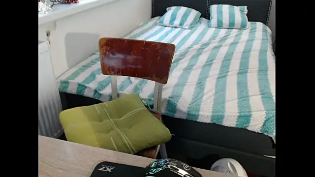 Sweetboobs online show from November 16, 2025, 9:03 am