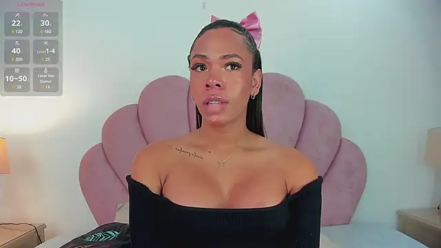 Nicole Paradise online show from March 5, 2025, 1:06 pm